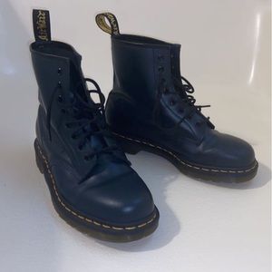 Doc Martens 1460 (Navy).